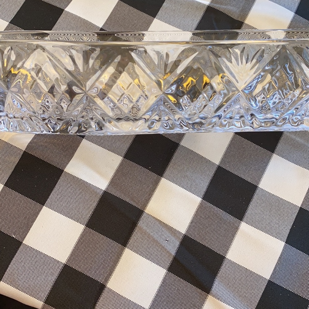 Crystal bread dish - Picture 2 of 5